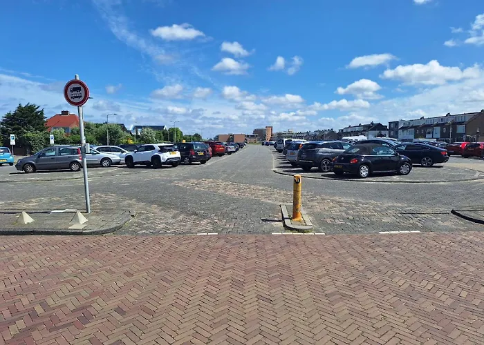 Have A Stay! - The Dutch Nabij En Boulevard